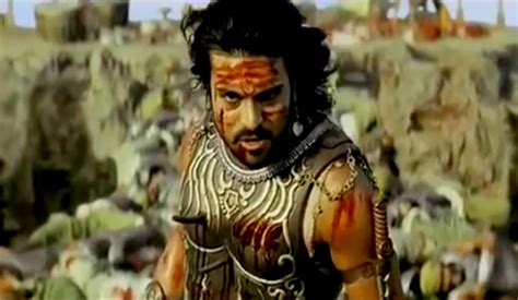 3­0­0­ ­S­p­a­r­t­a­l­ı­­n­ı­n­ ­Y­a­n­ı­n­d­a­ ­H­a­l­t­ ­E­t­t­i­ğ­i­ ­A­d­a­m­:­ ­1­ ­H­i­n­t­l­i­